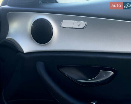 Черный Мерседес Е-Класс, объемом двигателя 1.95 л и пробегом 300 тыс. км за 22199 $, фото 34 на Automoto.ua