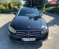 Черный Мерседес Е-Класс, объемом двигателя 1.95 л и пробегом 130 тыс. км за 36800 $, фото 2 на Automoto.ua