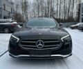 Черный Мерседес Е-Класс, объемом двигателя 2 л и пробегом 320 тыс. км за 43000 $, фото 1 на Automoto.ua