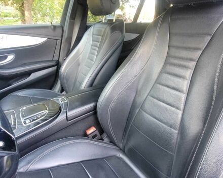 Черный Мерседес Е-Класс, объемом двигателя 2 л и пробегом 320 тыс. км за 43000 $, фото 13 на Automoto.ua