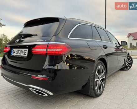 Черный Мерседес Е-Класс, объемом двигателя 1.95 л и пробегом 77 тыс. км за 46500 $, фото 15 на Automoto.ua