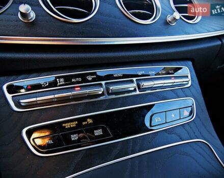 Черный Мерседес Е-Класс, объемом двигателя 1.6 л и пробегом 62 тыс. км за 36000 $, фото 20 на Automoto.ua