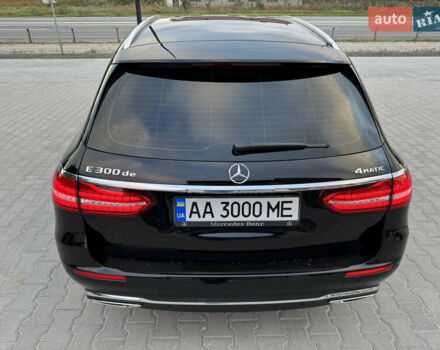 Черный Мерседес Е-Класс, объемом двигателя 1.95 л и пробегом 77 тыс. км за 46500 $, фото 11 на Automoto.ua