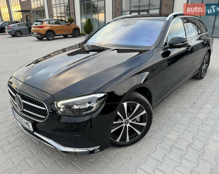 Черный Мерседес Е-Класс, объемом двигателя 1.95 л и пробегом 77 тыс. км за 46500 $, фото 1 на Automoto.ua