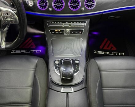 Черный Мерседес Е-Класс, объемом двигателя 3 л и пробегом 113 тыс. км за 38900 $, фото 23 на Automoto.ua