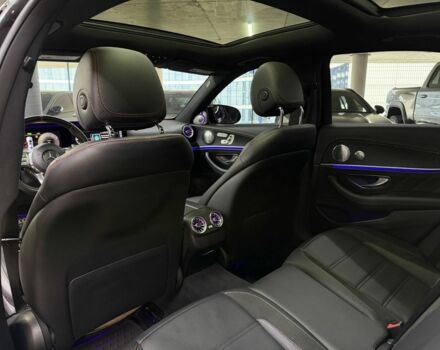 Черный Мерседес Е-Класс, объемом двигателя 3 л и пробегом 113 тыс. км за 38900 $, фото 18 на Automoto.ua