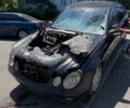 Черный Мерседес Е-Класс, объемом двигателя 3.2 л и пробегом 470 тыс. км за 2500 $, фото 1 на Automoto.ua