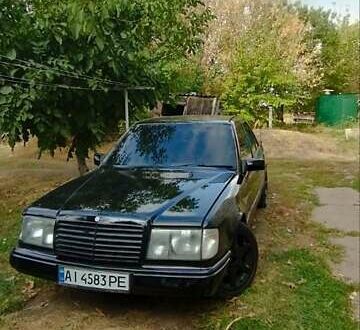 Мерседес Е-Класс 1992 в Борисполе на Automoto.ua Черный Мерседес Е-Класс, объемом двигателя 3 л и пробегом 504 тыс. км за 2000 $, фото 1 на Automoto.ua