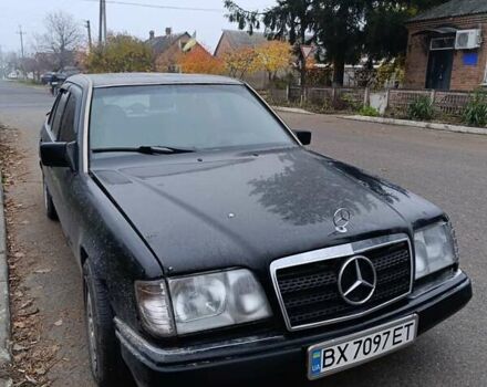 Чорний Мерседес Е-Клас, об'ємом двигуна 2.5 л та пробігом 447 тис. км за 2200 $, фото 1 на Automoto.ua