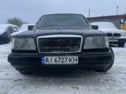Чорний Мерседес Е-Клас, об'ємом двигуна 2.2 л та пробігом 370 тис. км за 2150 $, фото 1 на Automoto.ua