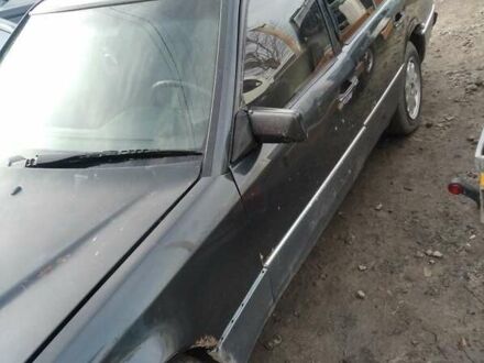 Чорний Мерседес Е-Клас, об'ємом двигуна 2 л та пробігом 511 тис. км за 1200 $, фото 1 на Automoto.ua