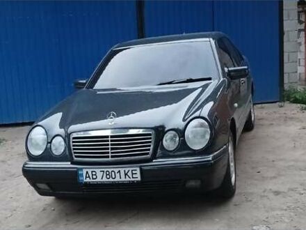 Мерседес Е-Класс 1997 в Виннице на Automoto.ua Черный Мерседес Е-Класс, объемом двигателя 2.3 л и пробегом 420 тыс. км за 4655 $, фото 1 на Automoto.ua