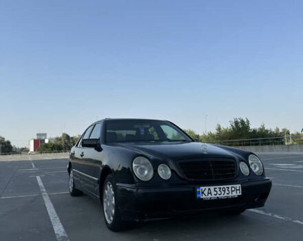 Черный Мерседес Е-Класс, объемом двигателя 4.3 л и пробегом 350 тыс. км за 3300 $, фото 1 на Automoto.ua