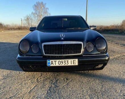 Черный Мерседес Е-Класс, объемом двигателя 2.4 л и пробегом 400 тыс. км за 2650 $, фото 1 на Automoto.ua