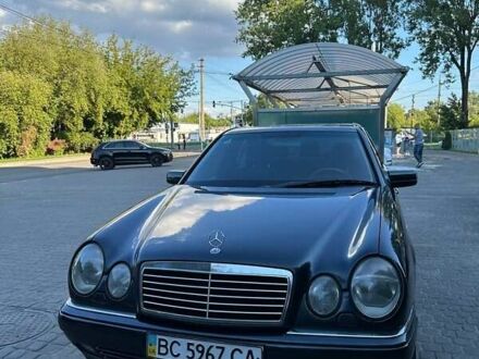 Черный Мерседес Е-Класс, объемом двигателя 2.8 л и пробегом 293 тыс. км за 4000 $, фото 1 на Automoto.ua