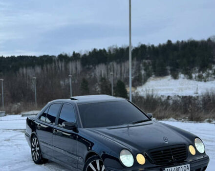 Черный Мерседес Е-Класс, объемом двигателя 2 л и пробегом 344 тыс. км за 3650 $, фото 1 на Automoto.ua
