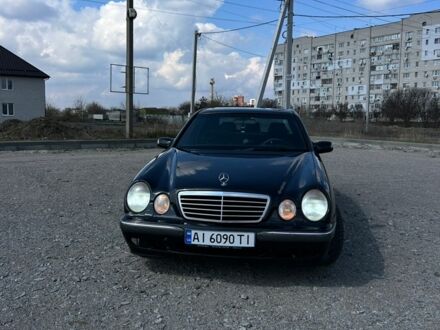 Чорний Мерседес Е-Клас, об'ємом двигуна 2.8 л та пробігом 460 тис. км за 6000 $, фото 1 на Automoto.ua
