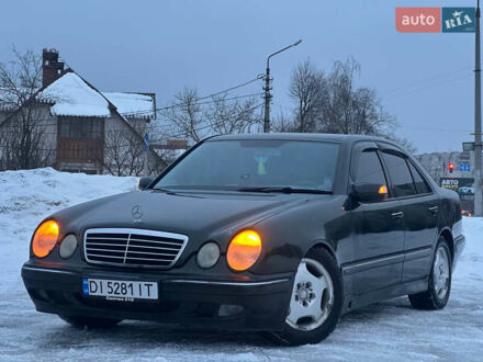 Чорний Мерседес Е-Клас, об'ємом двигуна 2.7 л та пробігом 300 тис. км за 4200 $, фото 1 на Automoto.ua
