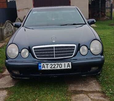 Черный Мерседес Е-Класс, объемом двигателя 2 л и пробегом 221 тыс. км за 3600 $, фото 1 на Automoto.ua