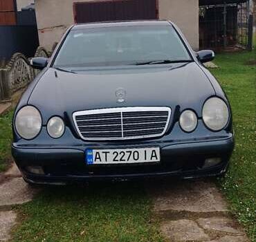 Черный Мерседес Е-Класс, объемом двигателя 2 л и пробегом 221 тыс. км за 3600 $, фото 1 на Automoto.ua