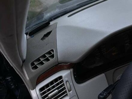 Черный Мерседес Е-Класс, объемом двигателя 2.8 л и пробегом 547 тыс. км за 2950 $, фото 1 на Automoto.ua