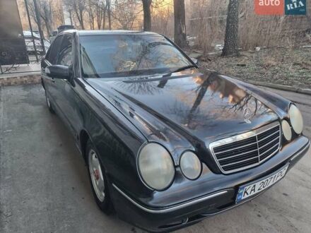Чорний Мерседес Е-Клас, об'ємом двигуна 2 л та пробігом 333 тис. км за 2500 $, фото 1 на Automoto.ua