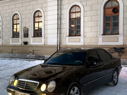 Чорний Мерседес Е-Клас, об'ємом двигуна 3.22 л та пробігом 500 тис. км за 4200 $, фото 1 на Automoto.ua