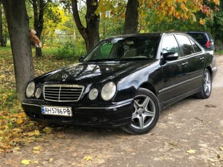 Чорний Мерседес Е-Клас, об'ємом двигуна 4.3 л та пробігом 400 тис. км за 2497 $, фото 1 на Automoto.ua