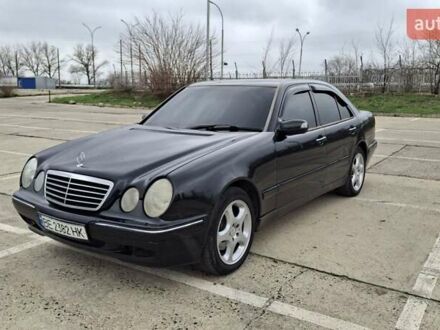 Чорний Мерседес Е-Клас, об'ємом двигуна 3.2 л та пробігом 322 тис. км за 3300 $, фото 1 на Automoto.ua