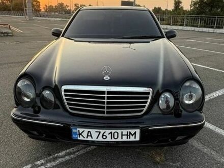 Чорний Мерседес Е-Клас, об'ємом двигуна 3.2 л та пробігом 200 тис. км за 7000 $, фото 1 на Automoto.ua