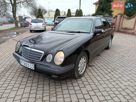 Чорний Мерседес Е-Клас, об'ємом двигуна 2.15 л та пробігом 370 тис. км за 3450 $, фото 1 на Automoto.ua