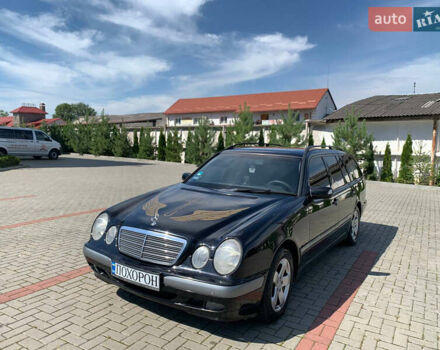 Черный Мерседес Е-Класс, объемом двигателя 2.7 л и пробегом 400 тыс. км за 4100 $, фото 1 на Automoto.ua