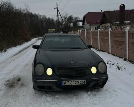 Черный Мерседес Е-Класс, объемом двигателя 2 л и пробегом 340 тыс. км за 1999 $, фото 1 на Automoto.ua