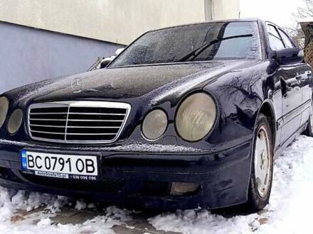 Черный Мерседес Е-Класс, объемом двигателя 2.15 л и пробегом 330 тыс. км за 4200 $, фото 1 на Automoto.ua