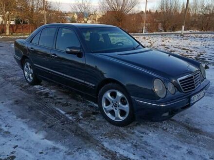 Чорний Мерседес Е-Клас, об'ємом двигуна 2.7 л та пробігом 432 тис. км за 4800 $, фото 1 на Automoto.ua