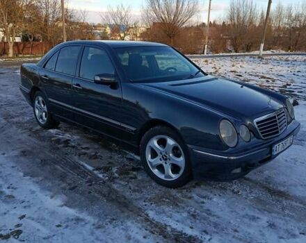 Черный Мерседес Е-Класс, объемом двигателя 2.7 л и пробегом 432 тыс. км за 4800 $, фото 1 на Automoto.ua