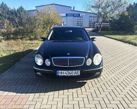 Чорний Мерседес Е-Клас, об'ємом двигуна 3.2 л та пробігом 170 тис. км за 8500 $, фото 1 на Automoto.ua