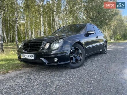 Чорний Мерседес Е-Клас, об'ємом двигуна 5 л та пробігом 345 тис. км за 5999 $, фото 1 на Automoto.ua