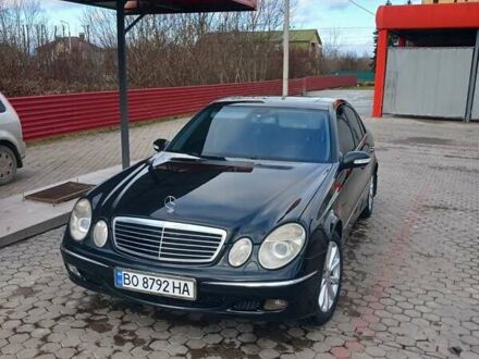 Чорний Мерседес Е-Клас, об'ємом двигуна 3.2 л та пробігом 370 тис. км за 6500 $, фото 1 на Automoto.ua