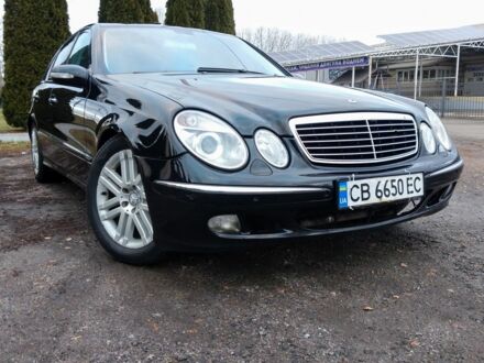 Чорний Мерседес Е-Клас, об'ємом двигуна 3.2 л та пробігом 250 тис. км за 2500 $, фото 1 на Automoto.ua