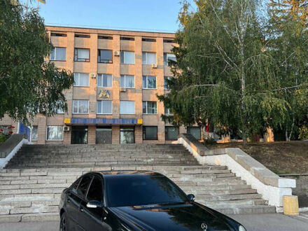 Мерседес Е-Класс 2002 в Первомайск на Automoto.ua Черный Мерседес Е-Класс, объемом двигателя 2.1 л и пробегом 332 тыс. км за 6100 $, фото 1 на Automoto.ua