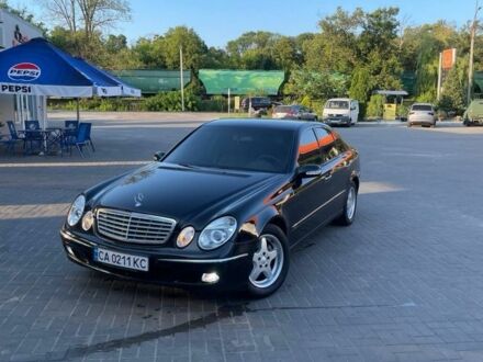 Мерседес Е-Класс 2002 в Золотоноше на Automoto.ua Черный Мерседес Е-Класс, объемом двигателя 2.7 л и пробегом 350 тыс. км за 7000 $, фото 1 на Automoto.ua