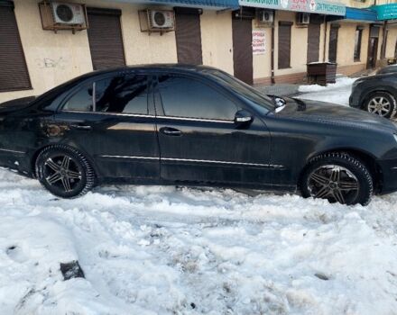 Черный Мерседес Е-Класс, объемом двигателя 0 л и пробегом 388 тыс. км за 5000 $, фото 1 на Automoto.ua