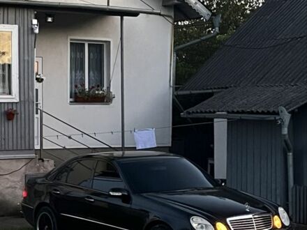 Черный Мерседес Е-Класс, объемом двигателя 2.7 л и пробегом 464 тыс. км за 6650 $, фото 1 на Automoto.ua