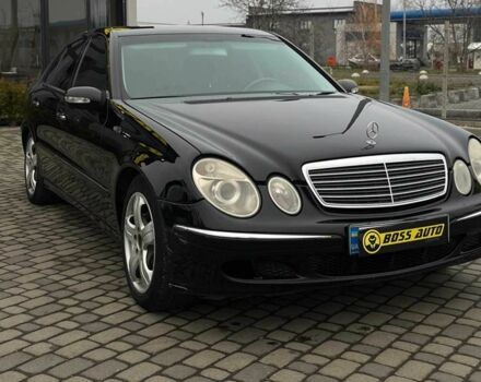 Черный Мерседес Е-Класс, объемом двигателя 2.2 л и пробегом 372 тыс. км за 5900 $, фото 1 на Automoto.ua