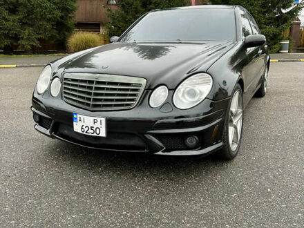 Черный Мерседес Е-Класс, объемом двигателя 3.2 л и пробегом 460 тыс. км за 7900 $, фото 1 на Automoto.ua