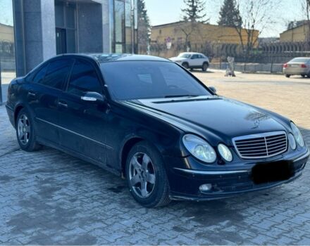 Черный Мерседес Е-Класс, объемом двигателя 2.7 л и пробегом 500 тыс. км за 2900 $, фото 1 на Automoto.ua