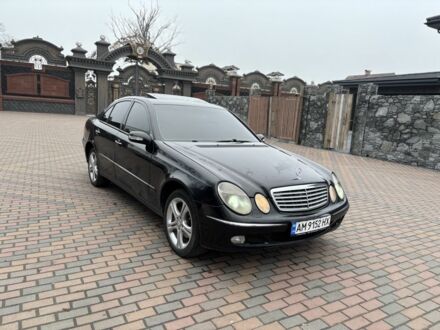 Чорний Мерседес Е-Клас, об'ємом двигуна 2.2 л та пробігом 380 тис. км за 6200 $, фото 1 на Automoto.ua