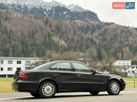 Черный Мерседес Е-Класс, объемом двигателя 2.7 л и пробегом 293 тыс. км за 7800 $, фото 1 на Automoto.ua