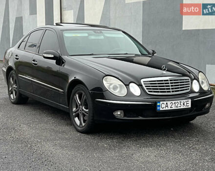 Черный Мерседес Е-Класс, объемом двигателя 2.7 л и пробегом 421 тыс. км за 8500 $, фото 1 на Automoto.ua